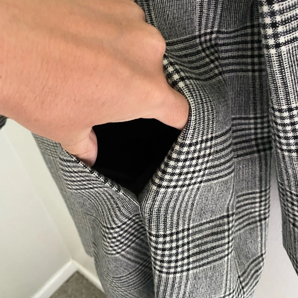 Vintage black and white plaid classic overcoat‎ size large